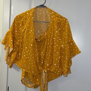 Never worn summer set!! Crop top & shorts